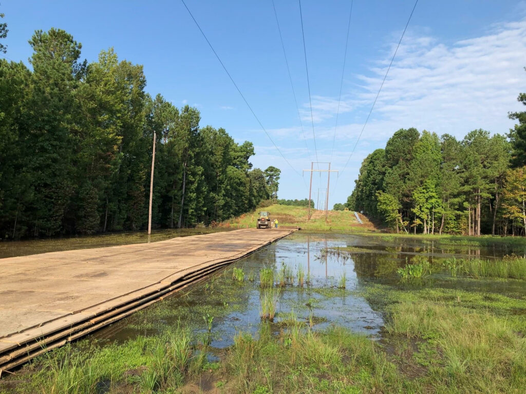 Fast Swamp Mat Installation and Removal Construction Mats for Sale