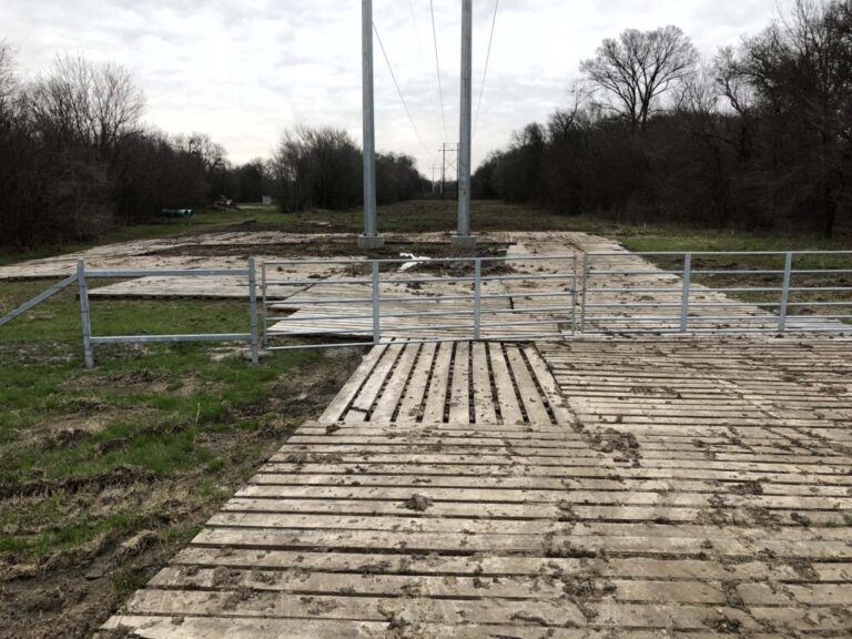 Timber Mats That Create Temporary Roads